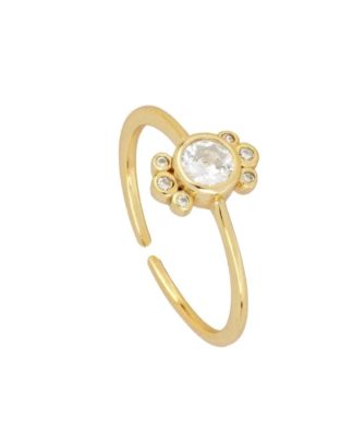 anillo dorado minimalista